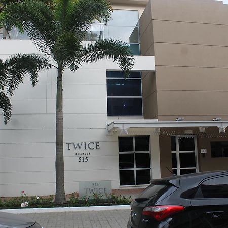 Apartamento Dois Quartos - Condominio Twice Guarujá Exteriör bild