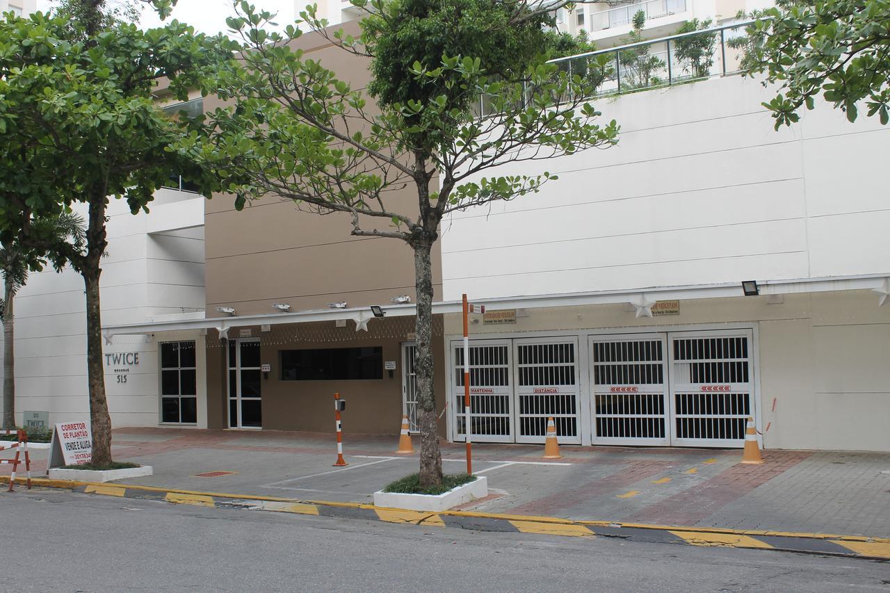 Apartamento Dois Quartos - Condominio Twice Guarujá Exteriör bild